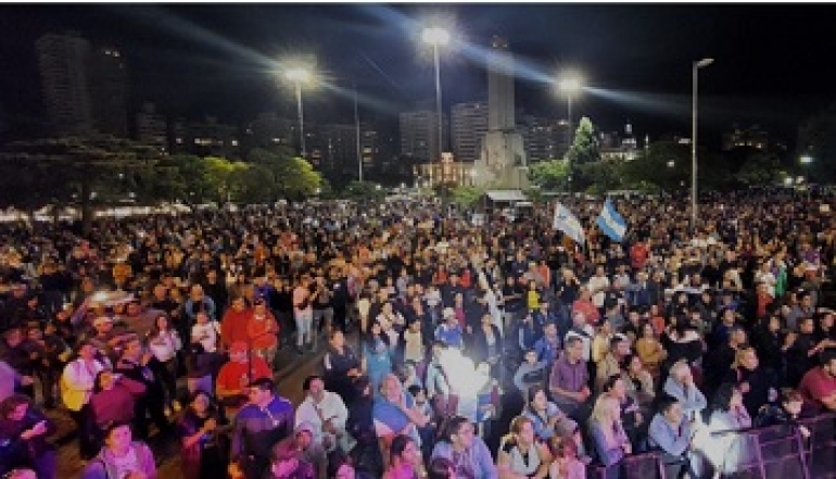 La ciudad de Rosario será testigo de una vigilia por Malvinas en el Parque Nacional a la Bandera