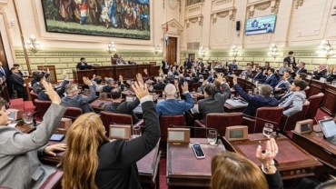 Hoy Santa Fe vota la nueva Constitución con la incorporación de "ficha limpia" y foco en la inseguridad