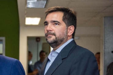 Por orden de Leal: Testigo aseguró entregar “fajos de dinero” a funcionaria de la Secretaría de Transporte