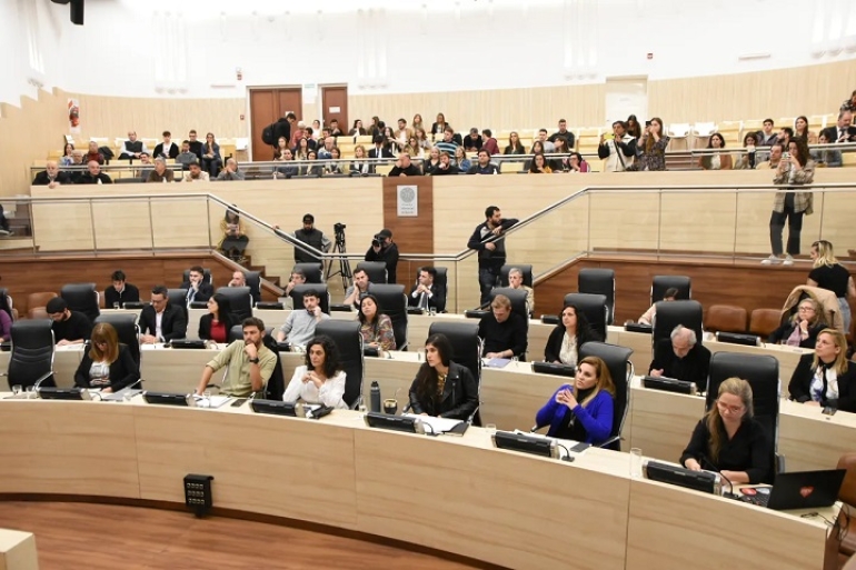 Se debate en audiencia pública la autonomía de Rosario