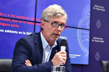 Decretaron más fondos para la SIDE y ampliación de gastos reservados